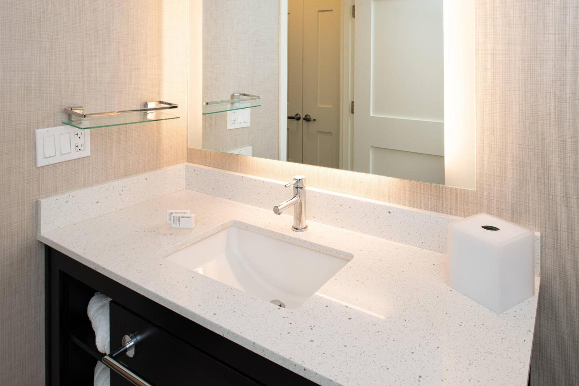 Residence Inn By Marriott Bakersfield West Eksteriør bilde